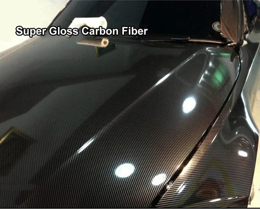 Ultra Glänzende Carbon-Faser Folie – SwissGlanzGarage Ansicht 2