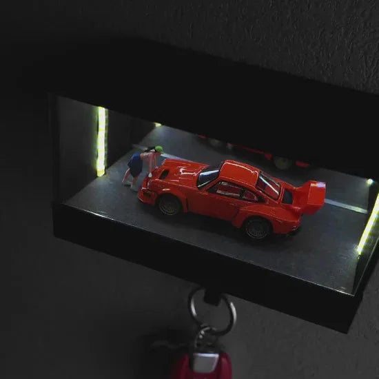 3D-gedruckter Schlüsselhalter mit LED-Halterung – SwissGlanzGarage Ansicht 6
