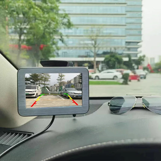 Kabellose Solar-Rückfahrkamera mit 5" Monitor – SwissGlanzGarage Autopflege Schweiz