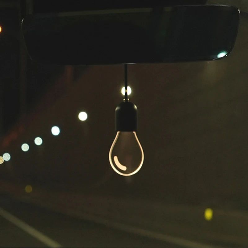 Elegante LED Pendelleuchte für Auto