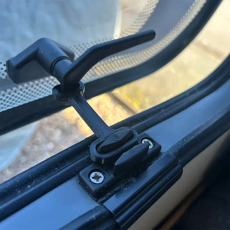 Polyplastic Fenster-Ventilkappe – SwissGlanzGarage Autopflege Schweiz