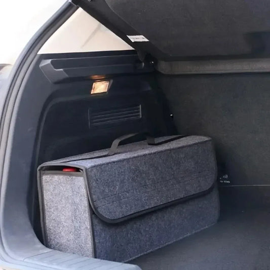 Kofferraum-Organizer aus Mikrofaser – SwissGlanzGarage Autopflege Schweiz
