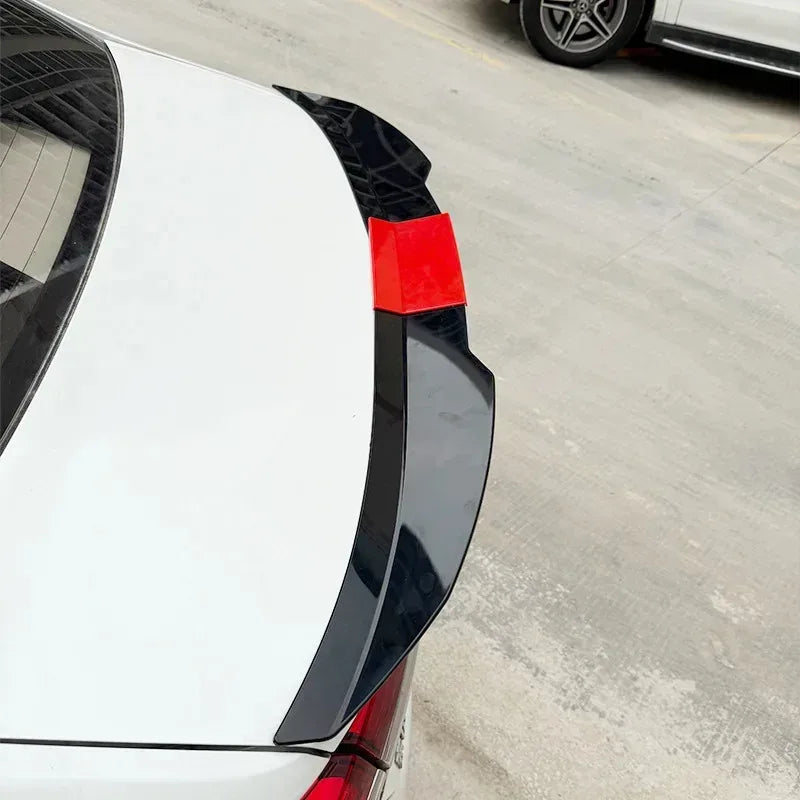 Universal Heckspoiler verstellbar – SwissGlanzGarage Autopflege Schweiz