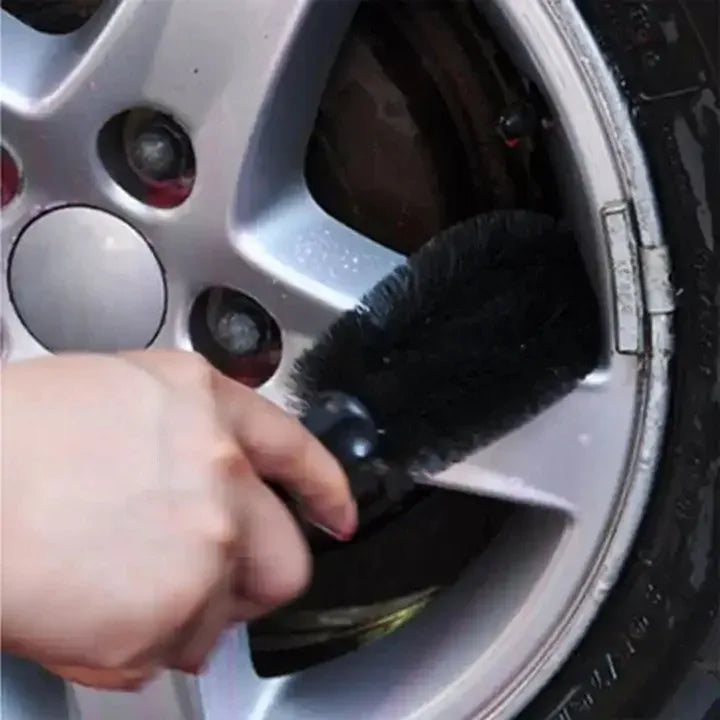 Felgenbürste – SwissGlanzGarage Autopflege Schweiz