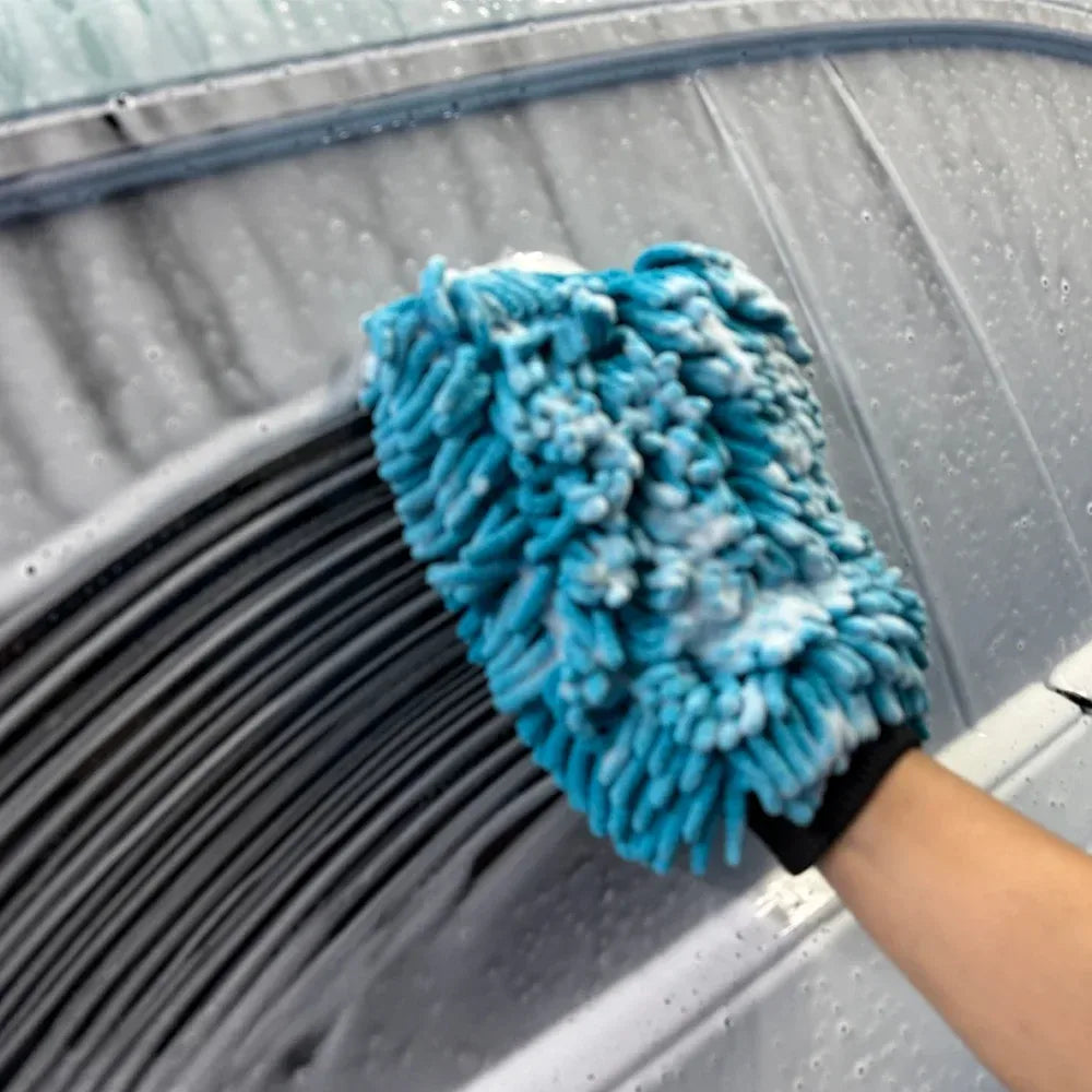 Doppelseitiger Mikrofaser-Waschhandschuh – SwissGlanzGarage Autopflege Schweiz