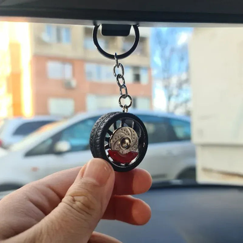 Schlüsselanhänger Auto-Rad – SwissGlanzGarage Autopflege Schweiz