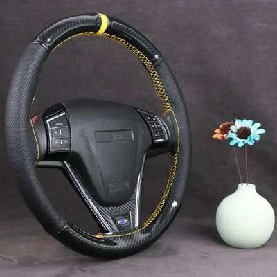 Lenkradbezug Carbonfaser handgenäht – SwissGlanzGarage Autopflege Schweiz