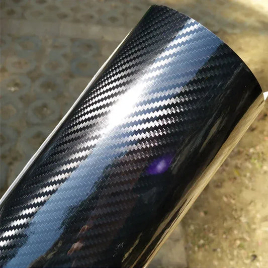Ultra Glänzende Carbon-Faser Folie – SwissGlanzGarage Autopflege Schweiz