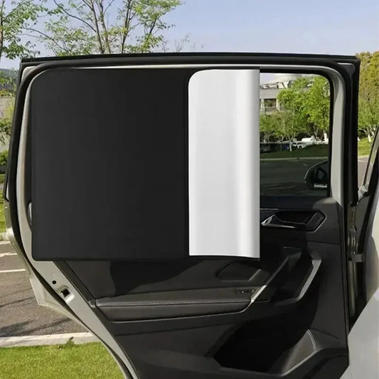 Auto-Sonnenschutz mit Magnetverschluss – SwissGlanzGarage Autopflege Schweiz