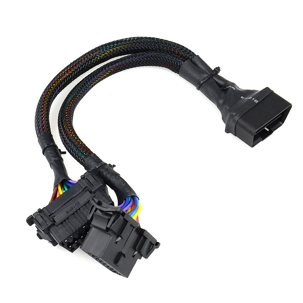 OBD2 Stecker auf Dual-Female Elbow Verlängerungskabel – SwissGlanzGarage Ansicht 5