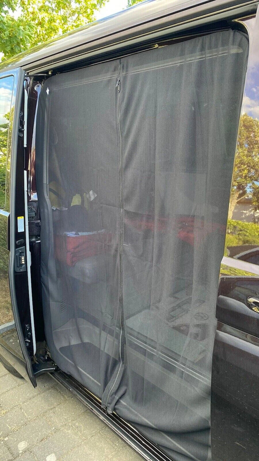 Magnetisches Moskitonetz für VW T5 T6 – SwissGlanzGarage Ansicht 4