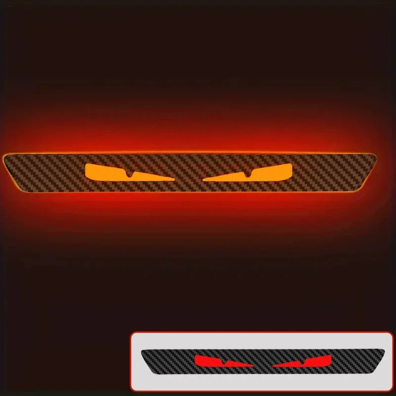 Monster Augen Auto Rücklicht Aufkleber Carbon Look – SwissGlanzGarage Ansicht 5