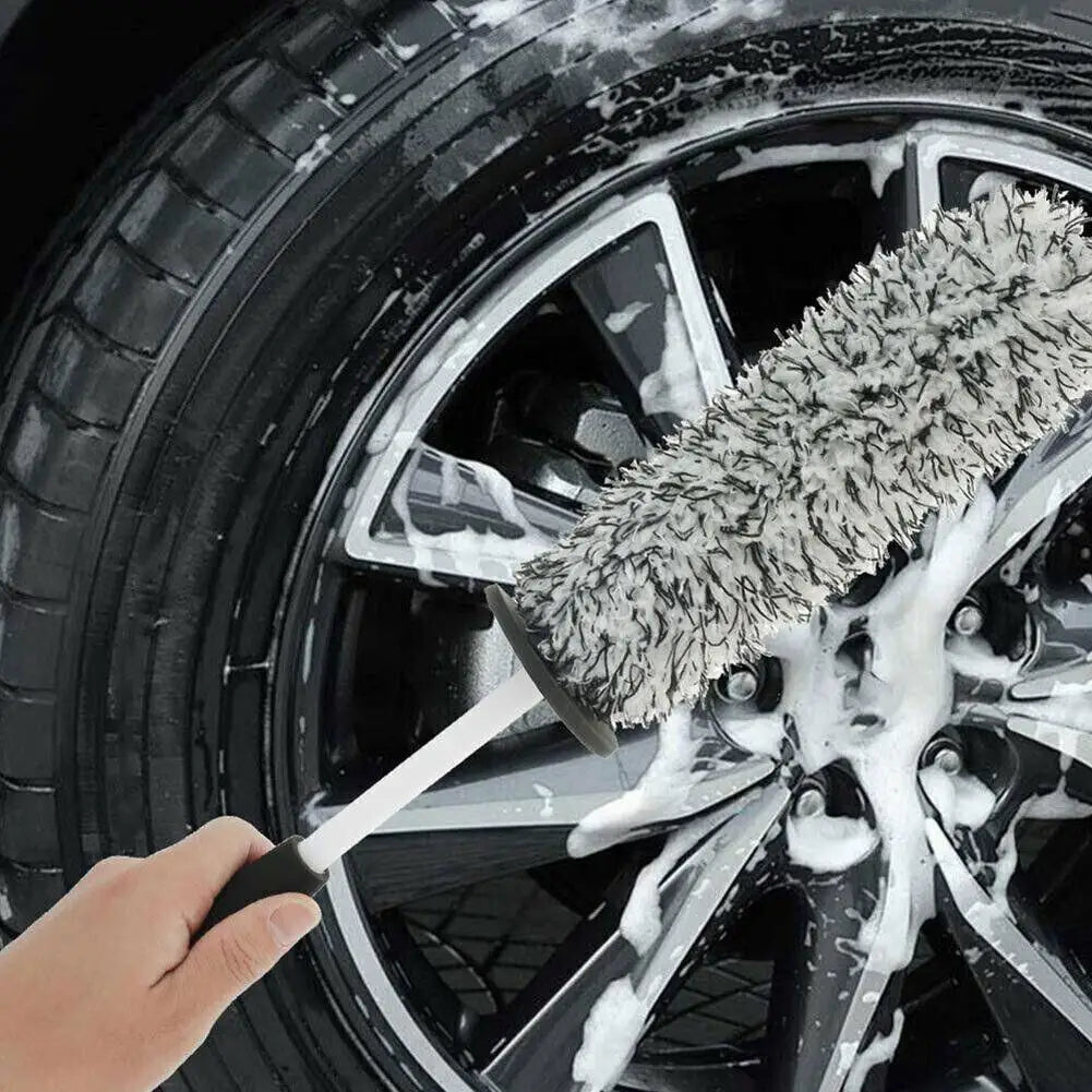 Profi-Felgenbürste mit langem Griff – SwissGlanzGarage Ansicht 4