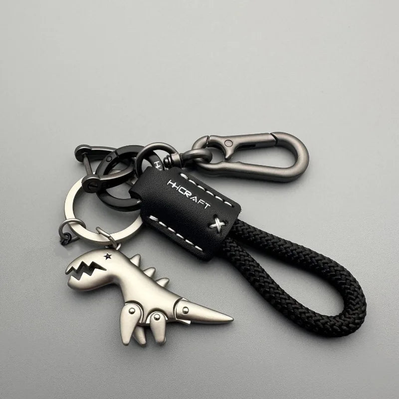 Leder Schlüsselanhänger mit Dinosaurier-Motiv – SwissGlanzGarage Ansicht 4