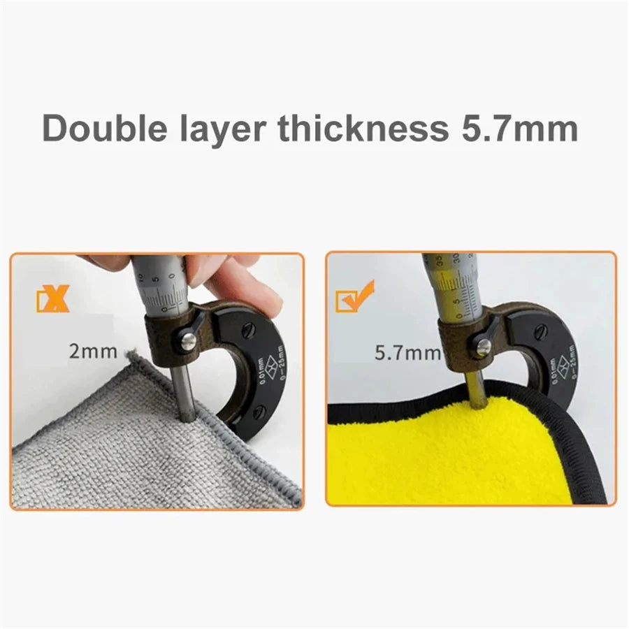 Mikrofaser-Trockentuch für perfekten Lackglanz – SwissGlanzGarage Ansicht 6