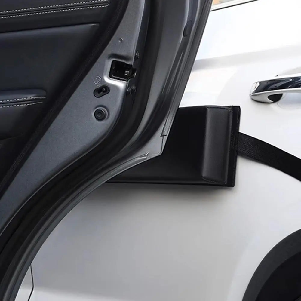 Türschutzfolie 98x11cm für Fahrzeugseiten – SwissGlanzGarage Ansicht 4