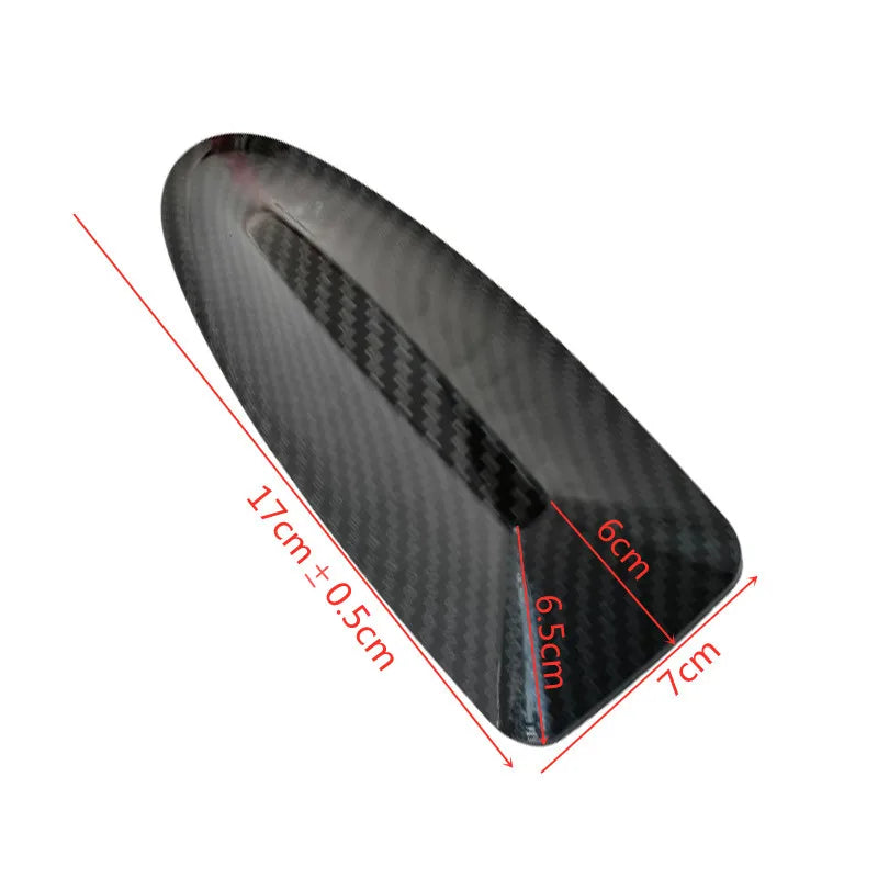 Universal Shark Fin Antenne in Carbon-Optik – SwissGlanzGarage Ansicht 3