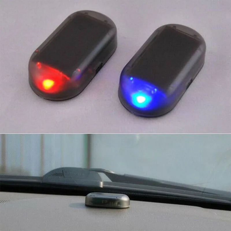 Solarbetriebenes Fake-Sicherheitslicht – SwissGlanzGarage Ansicht 6