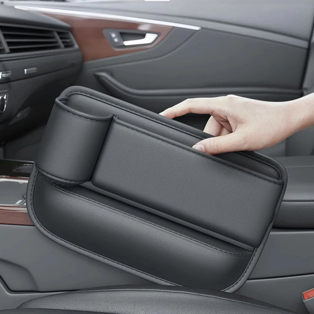 Auto Sitzspalt-Organizer mit Becherhalter – SwissGlanzGarage Ansicht 3