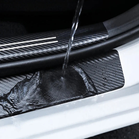 Carbon-Faser Türschweller Schutzaufkleber – SwissGlanzGarage Autopflege Schweiz
