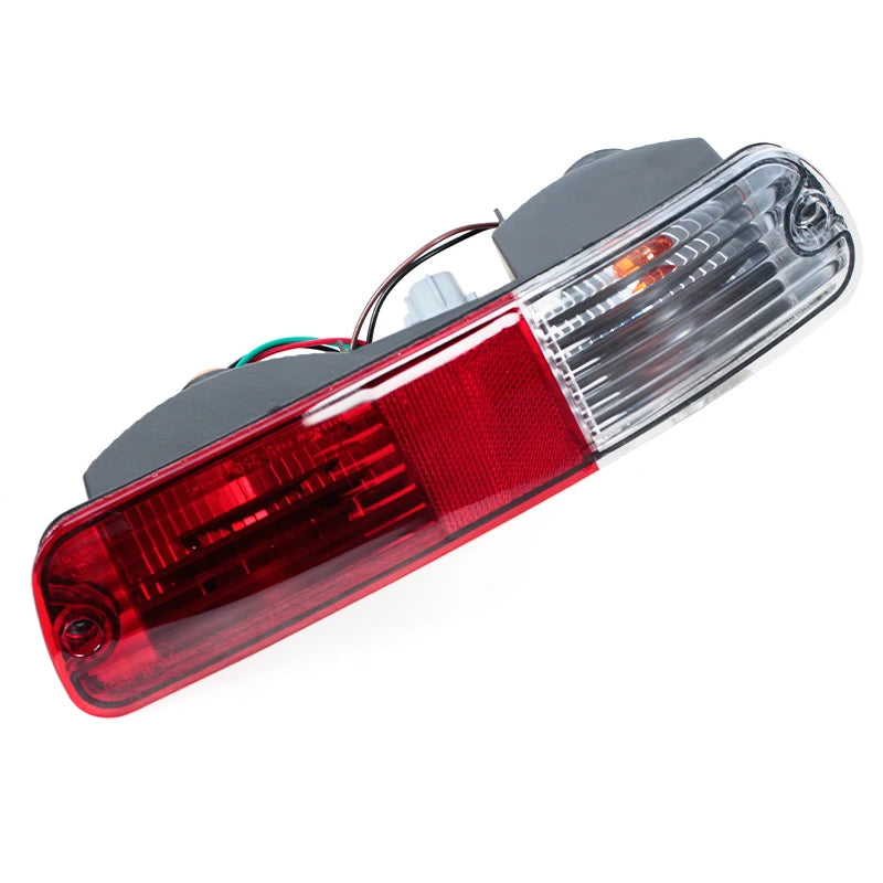 Rücklicht für Mitsubishi Pajero V73 V75 V77 2003-2006 – SwissGlanzGarage Ansicht 3