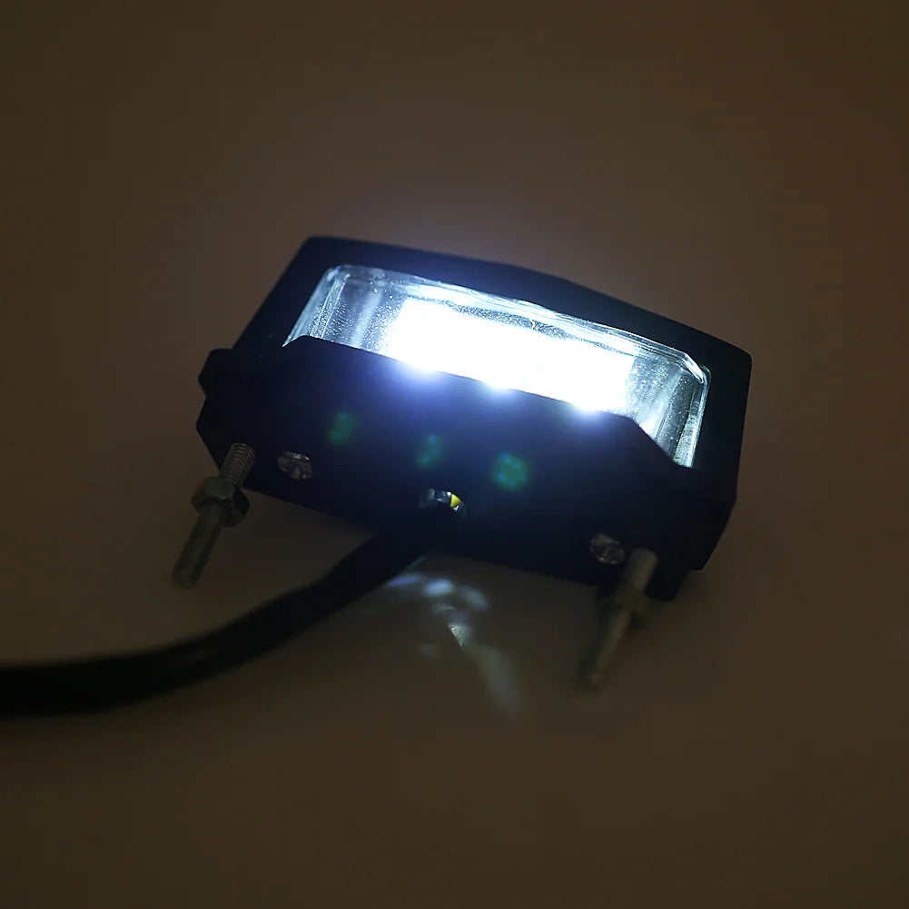 12V Rücklicht Lampe Motorrad Universal – SwissGlanzGarage Ansicht 3