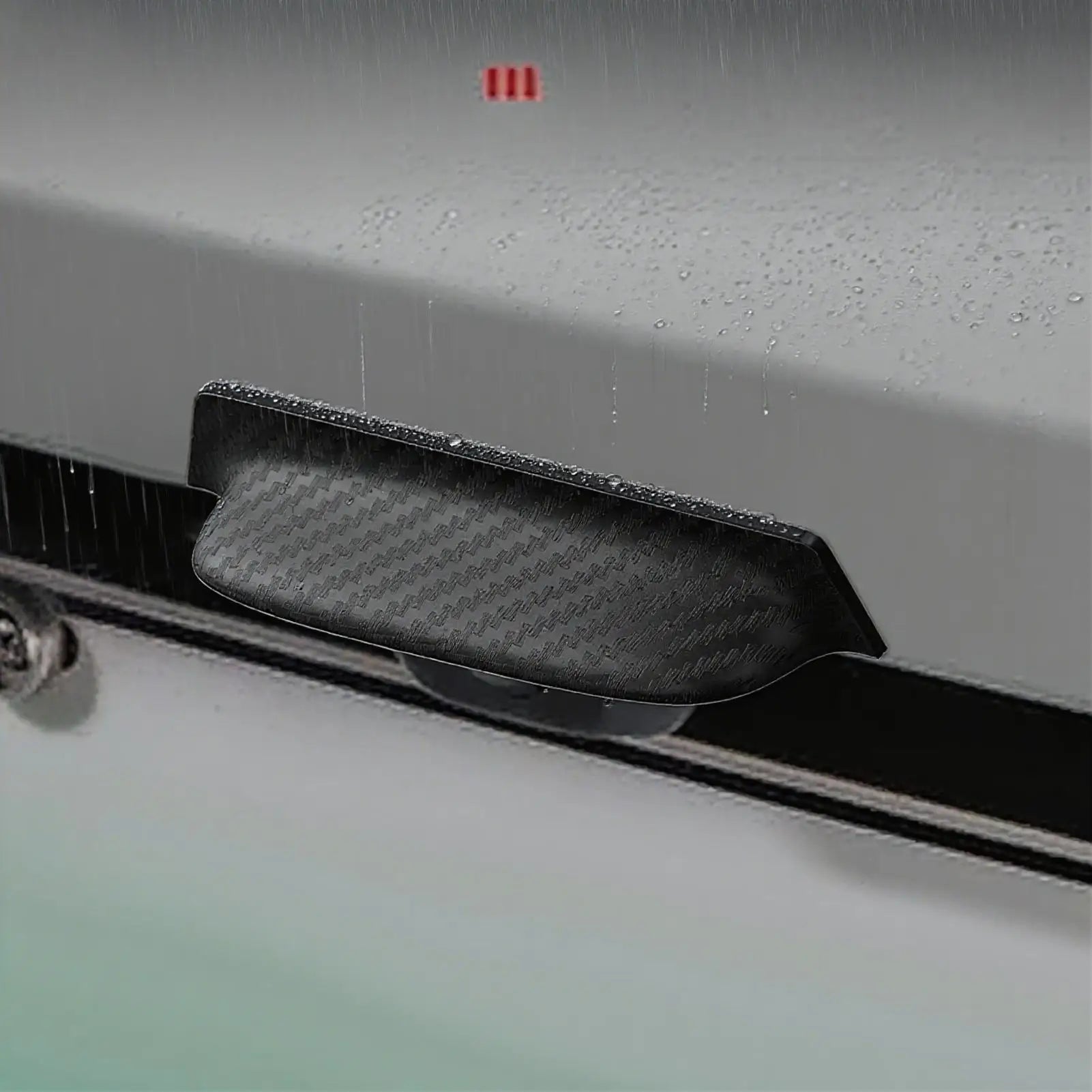 Rueckfahrkamera-Abdeckung Regenschutz – SwissGlanzGarage Ansicht 5