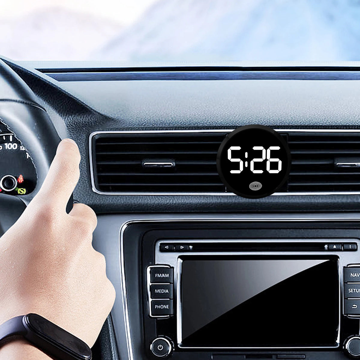 Mini Digitaluhr für Auto – SwissGlanzGarage Ansicht 5
