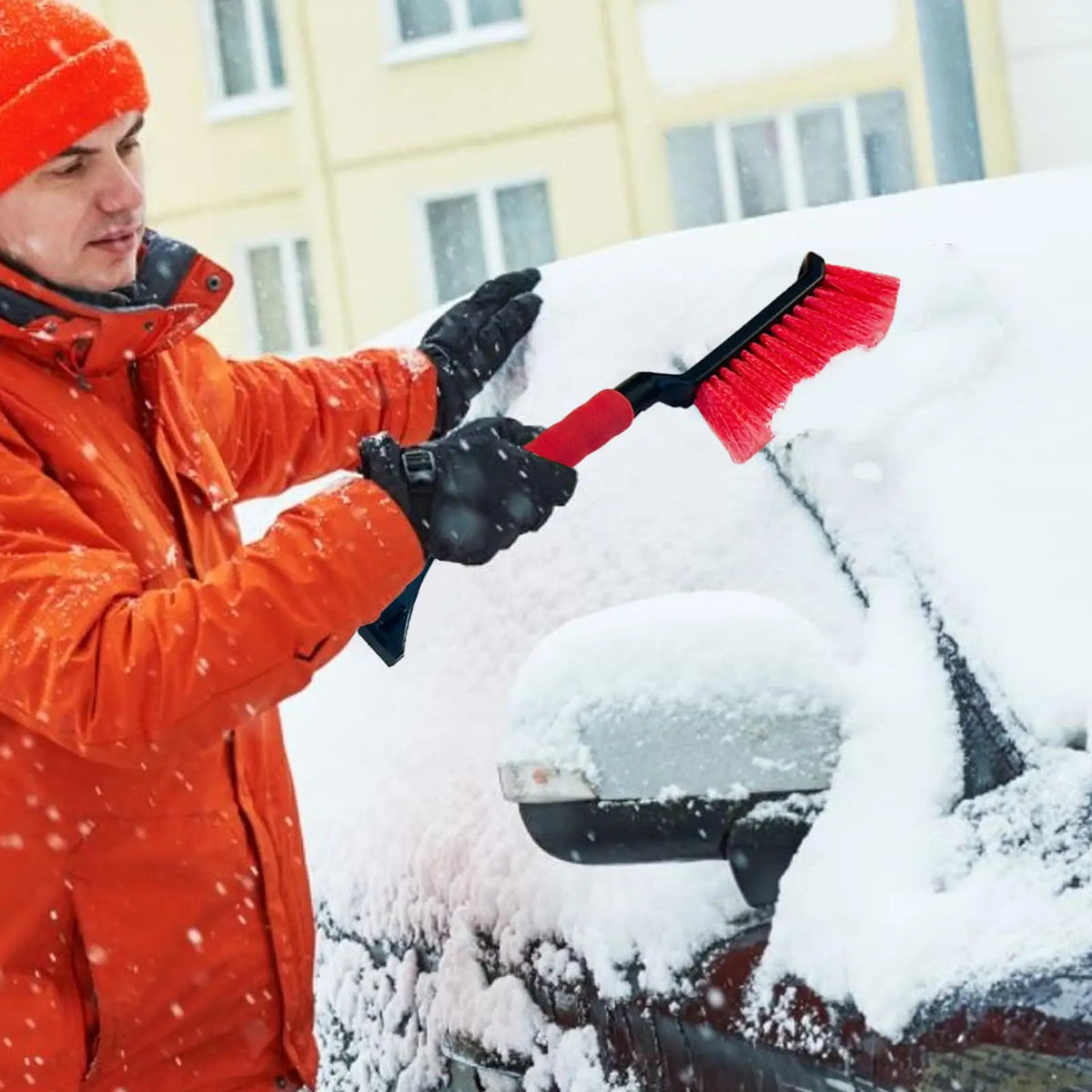 2-in-1 Auto-Schneeschaufel mit Eiskratzer – SwissGlanzGarage Ansicht 4