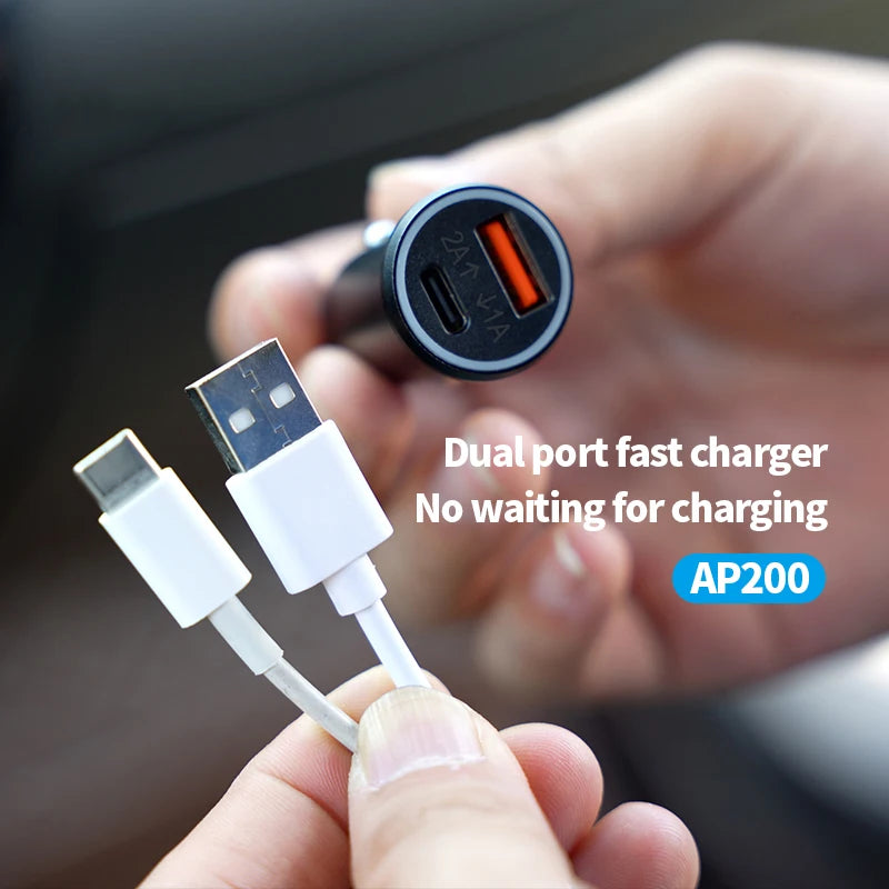 20W USB Auto-Ladegerät mit GPS-Tracker – SwissGlanzGarage Ansicht 3