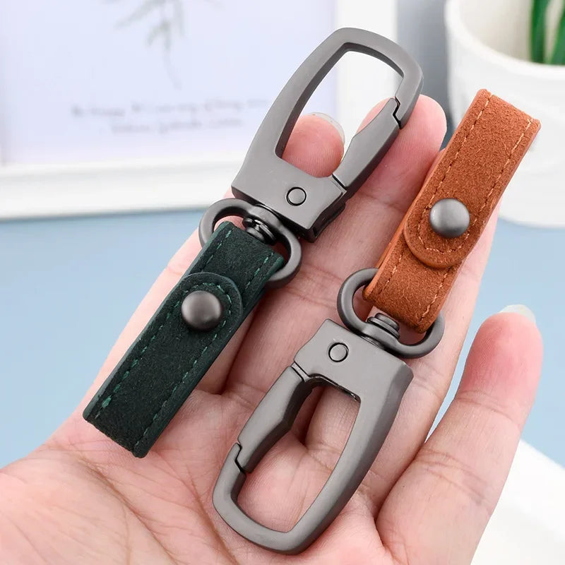 Universal Kofferraum-Haken – in Leder-Optik – SwissGlanzGarage Ansicht 2