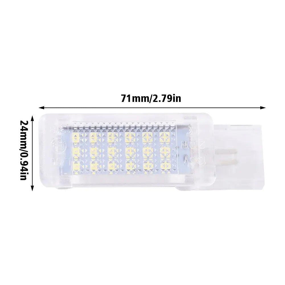 LED Fussraumlampe Set für Volkswagen B5/B6/CC – SwissGlanzGarage Ansicht 6