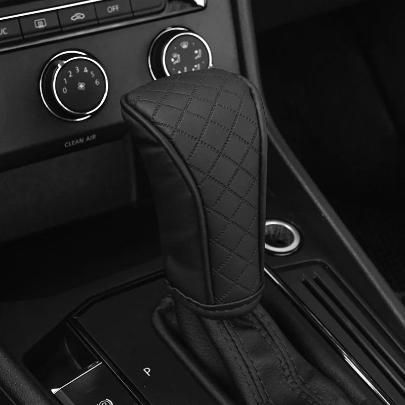 Auto-Schaltknauf-Abdeckung PU Leder – SwissGlanzGarage Ansicht 6