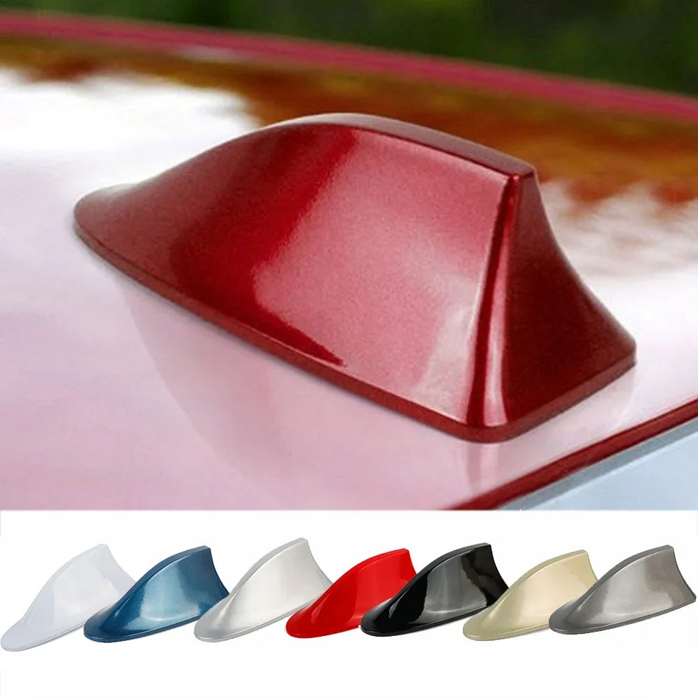 Auto-Dachantenne Shark Fin Abdeckung Carbon-Optik – SwissGlanzGarage Ansicht 3