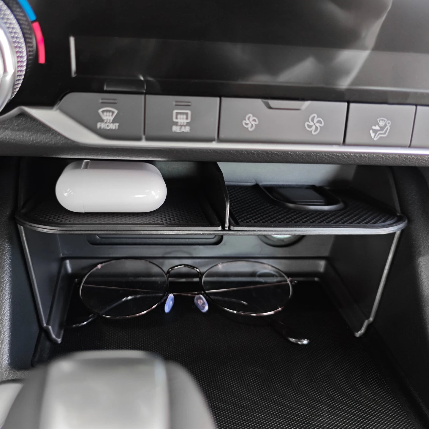 Mittelkonsolen-Ablage für Nissan Sentra 2020 2021 2022 2023 2024 2025