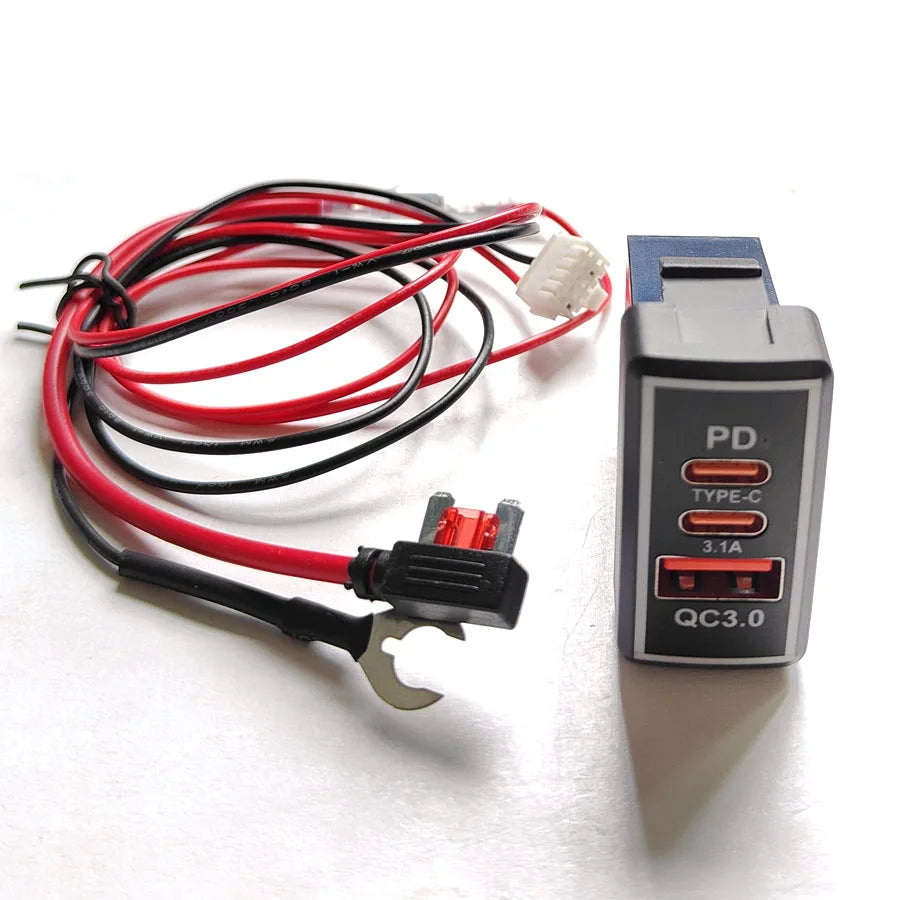 QC3.0 USB TYPE-C Auto Schnellladeadapter – SwissGlanzGarage Ansicht 3