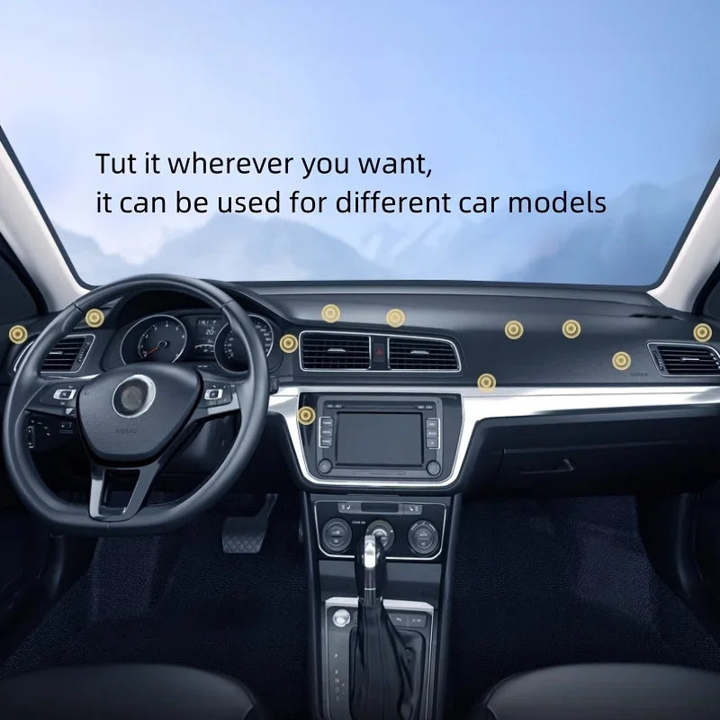 Das magnetische Armaturenbrett ist auf die Autohalterung für die Handy-Navigation geklebt