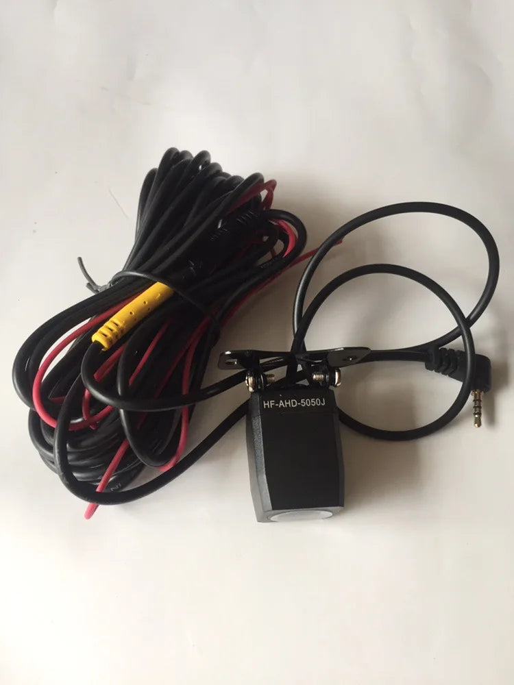 AHD 1080P Rückfahrkamera 4 Pin – SwissGlanzGarage Ansicht 3
