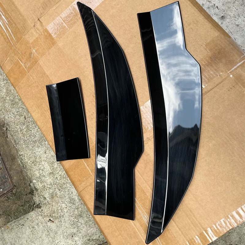 Universal Kofferraum-Spoiler verstellbar – SwissGlanzGarage Ansicht 4