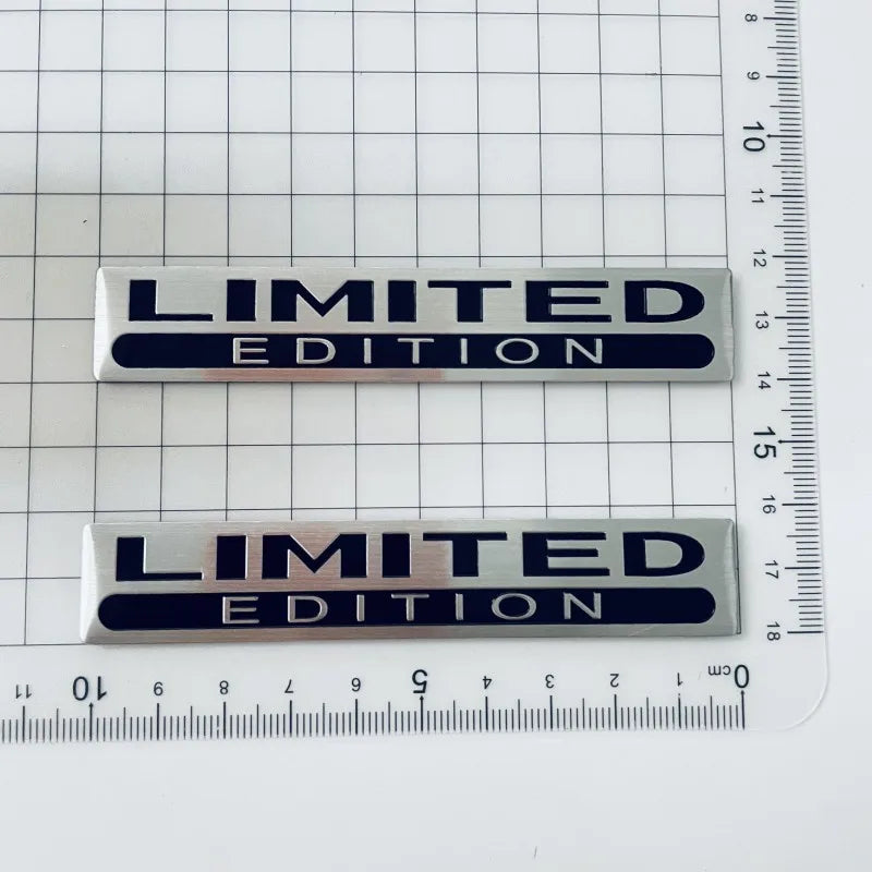3D Metall Buchstaben Aufkleber Set – aus Metall – SwissGlanzGarage Ansicht 2