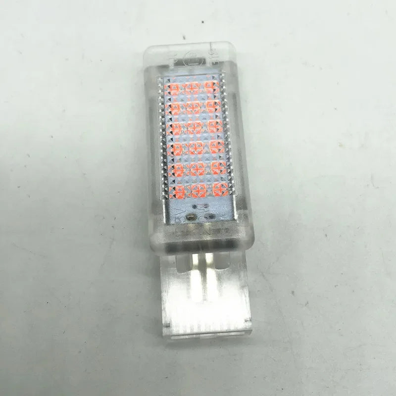 LED Fussraumbeleuchtung Set rot/blau/weiss – SwissGlanzGarage Ansicht 6