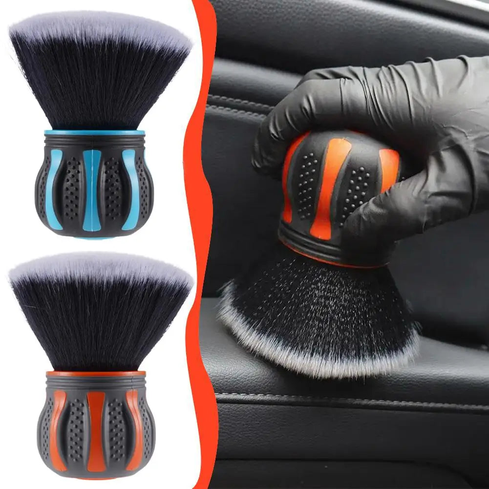 Detailing-Bürste mit ergonomischem Griff – SwissGlanzGarage Ansicht 6