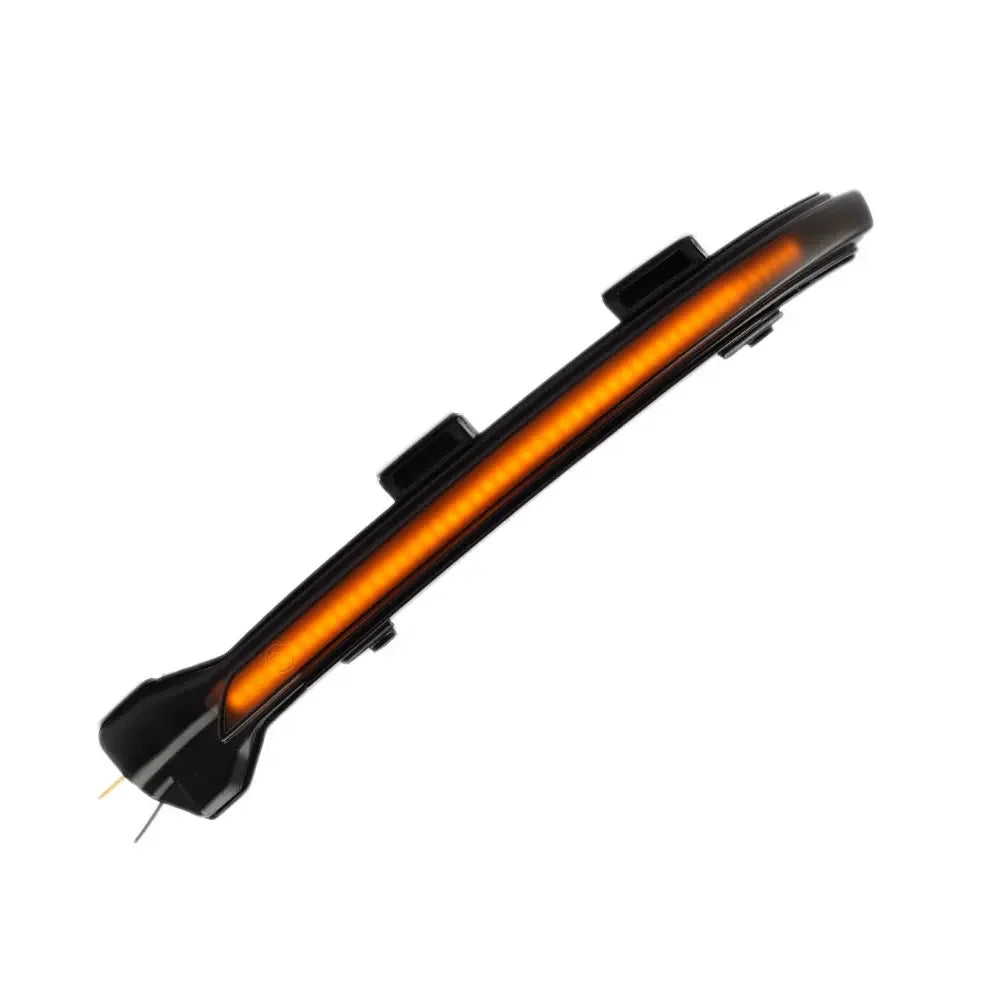 Dynamischer Blinker für VW Golf 7 R – SwissGlanzGarage Ansicht 5