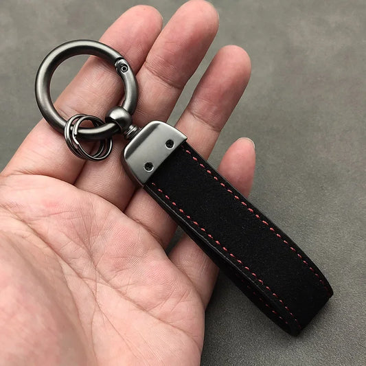 Luxus Schlüsselanhänger GT Line – SwissGlanzGarage Ansicht 2