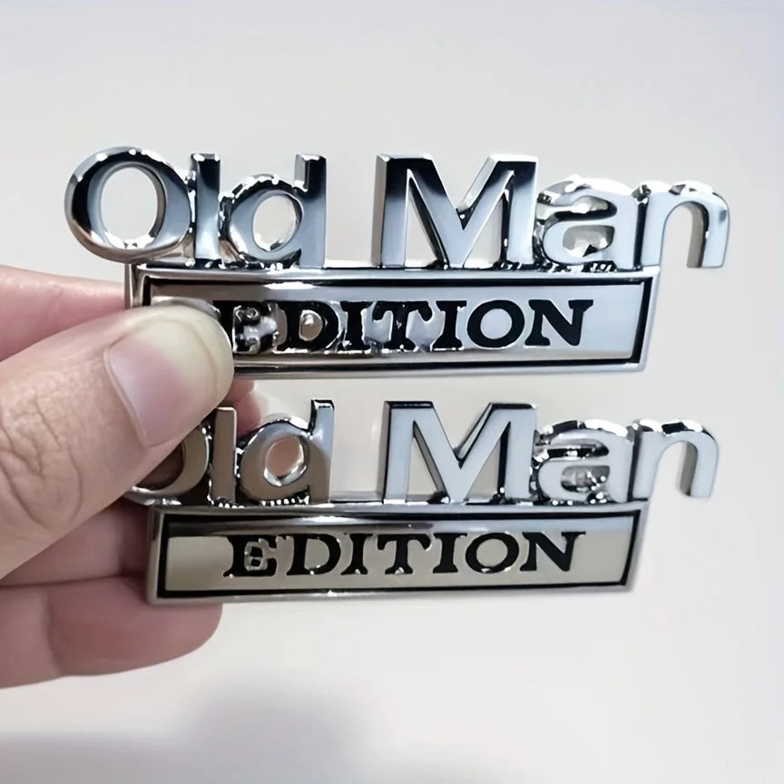 Old Man Edition 3D Emblem Aufkleber – SwissGlanzGarage Ansicht 3