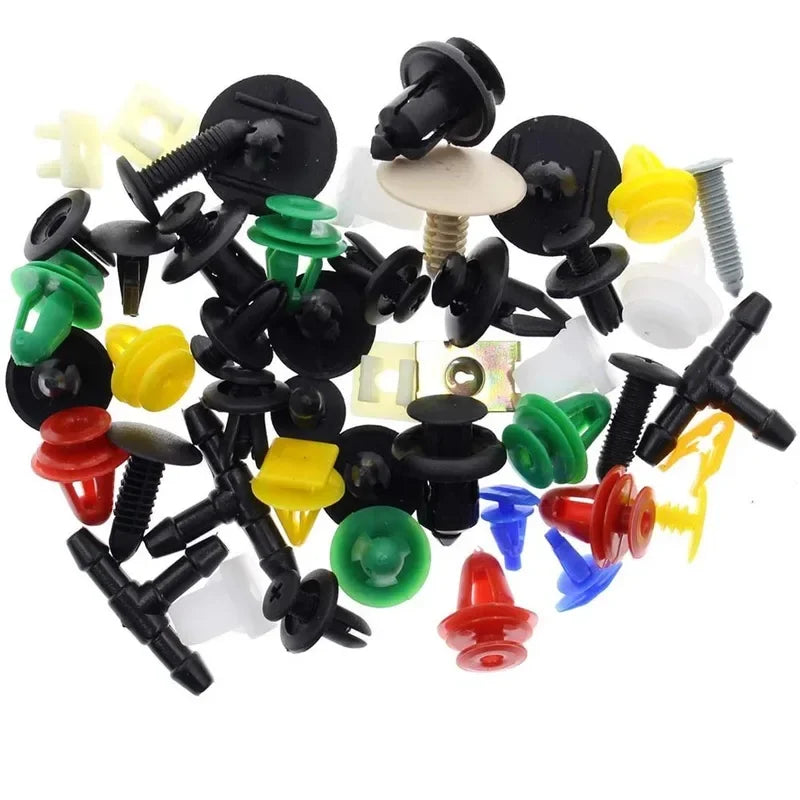 Universal Auto Befestigungsclips Set – SwissGlanzGarage Ansicht 4