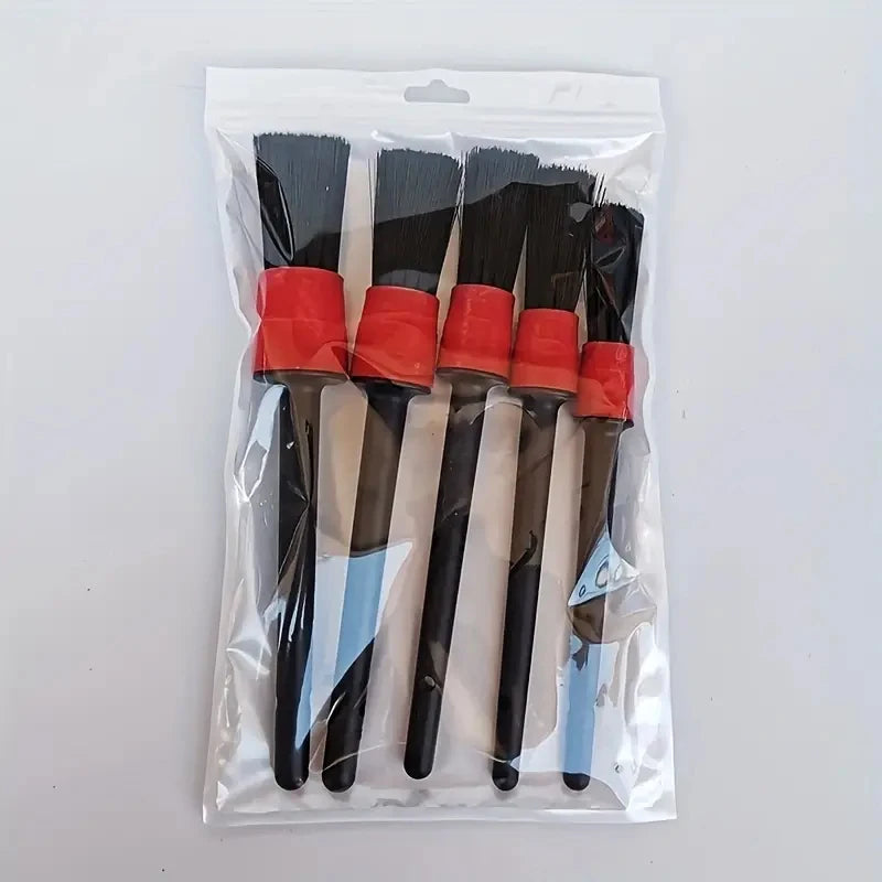 Buerste-Set für perfekten Felgen-Glanz |