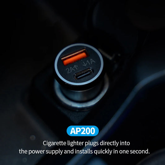 20W USB Auto-Ladegerät mit GPS-Tracker – SwissGlanzGarage Ansicht 2