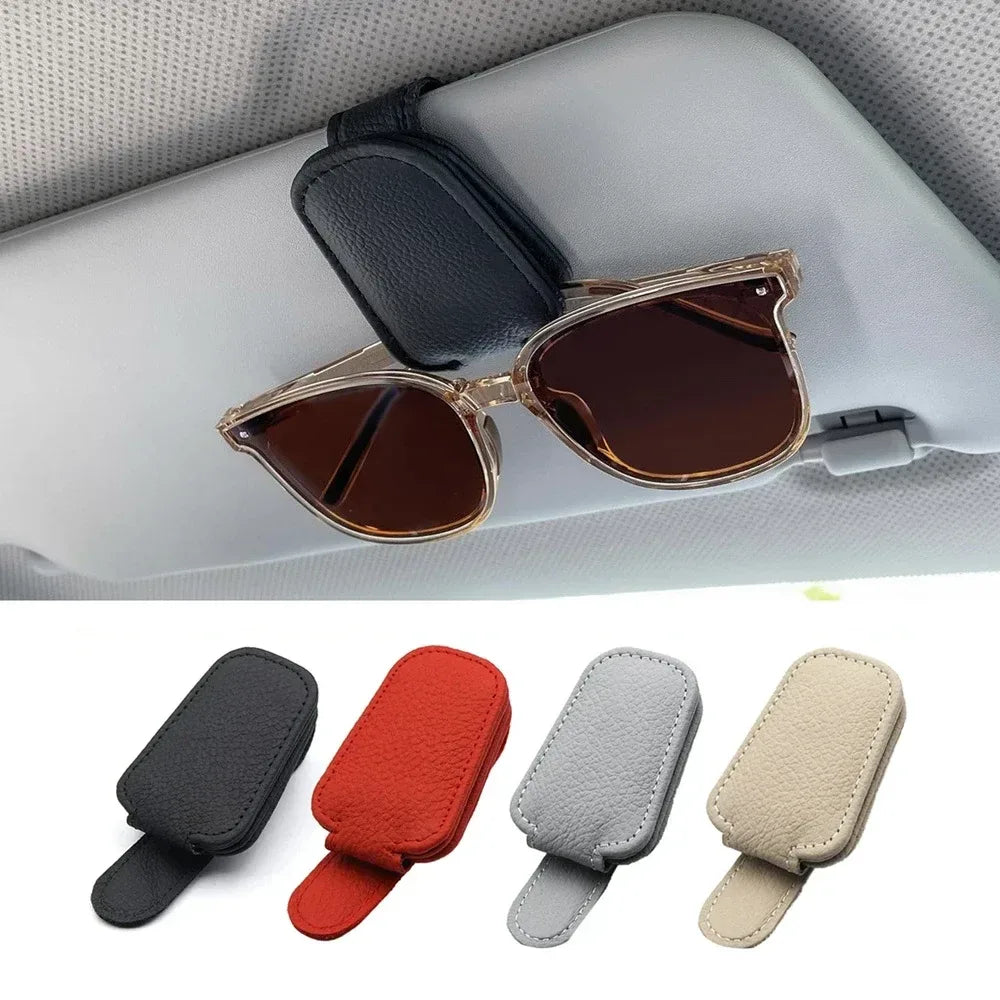 Magnetischer Auto-Sonnenbrillen-Halter – SwissGlanzGarage Autopflege Schweiz