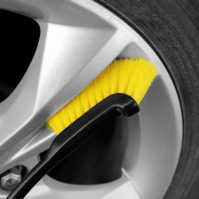 Felgen-Entferner Bürste – SwissGlanzGarage Autopflege Schweiz